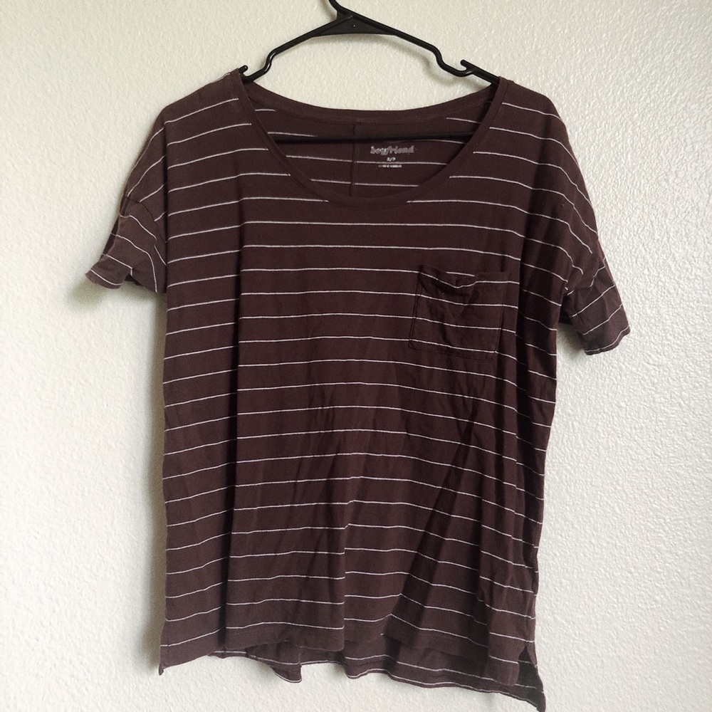 Old navy tee
